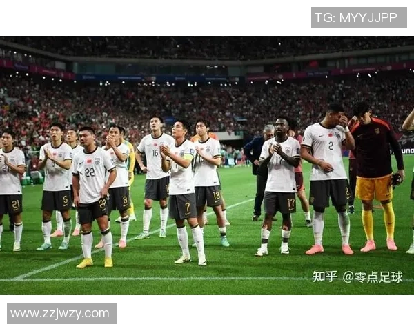 成都足球队防反战术革新探讨与未来发展展望